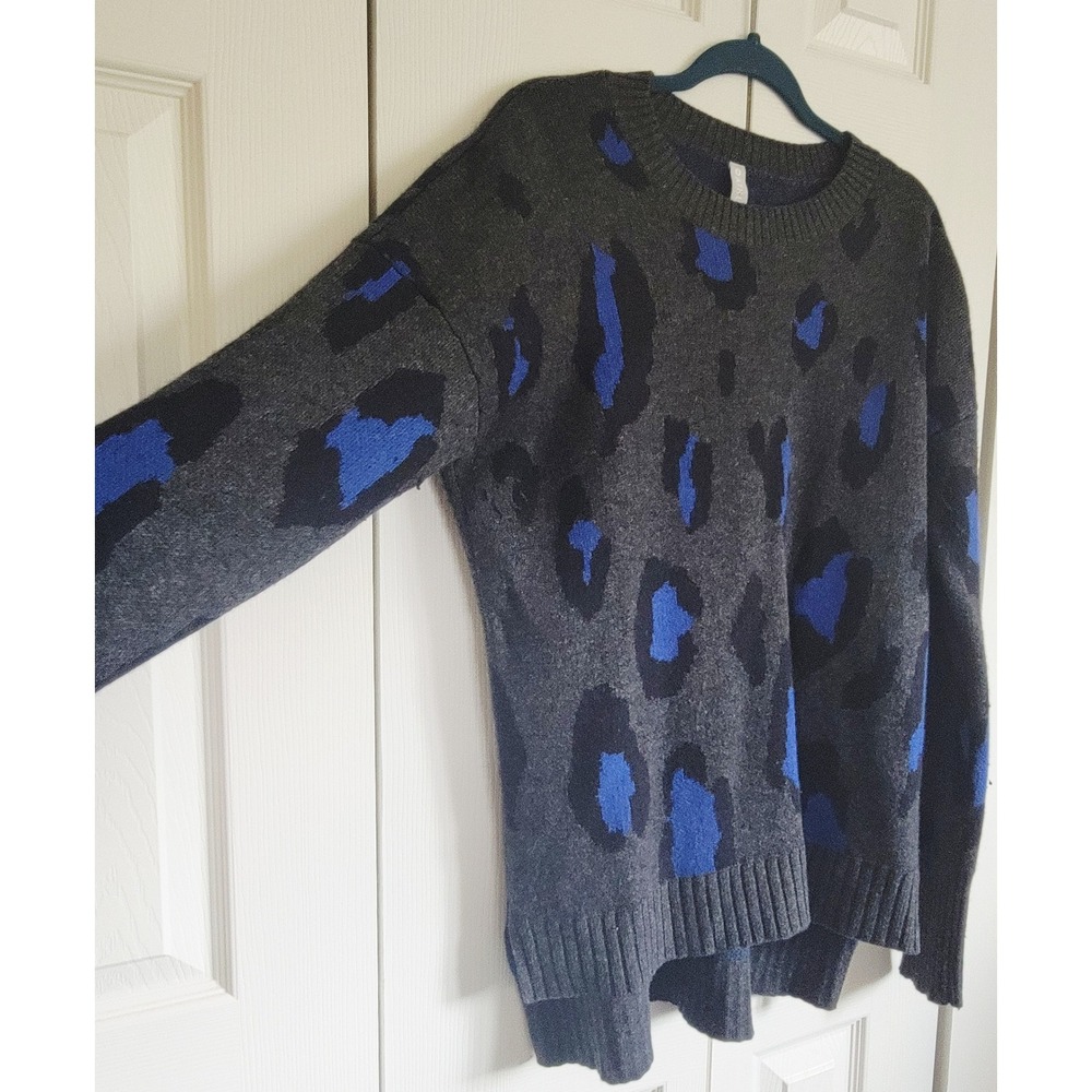 Athleta L Wool Cashmere‎ Leopard Print Sweater Long Slv Gray Blue Women's Hi-Lo